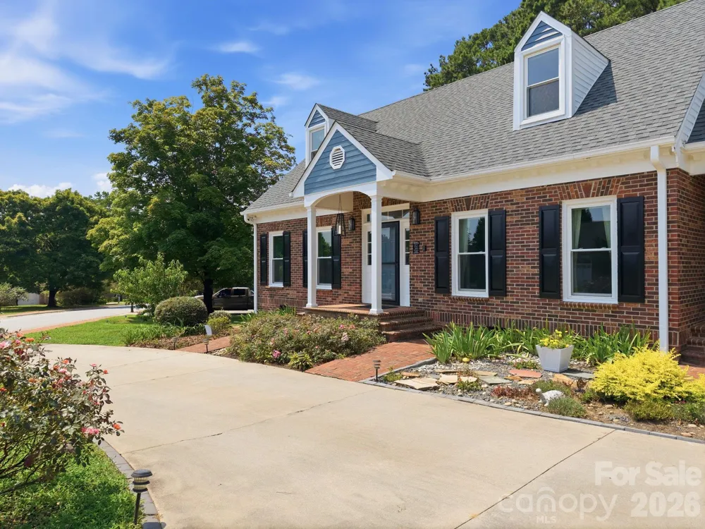 100 Arabian Lane Salisbury, NC 28147