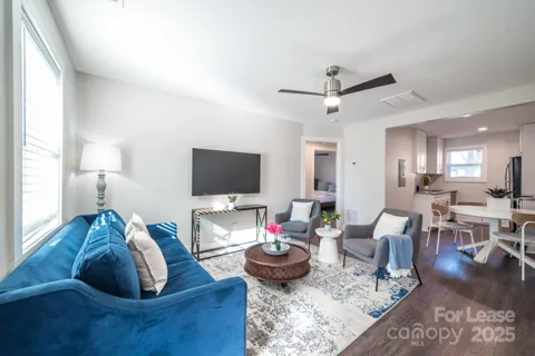 1909 Pegram Street #1