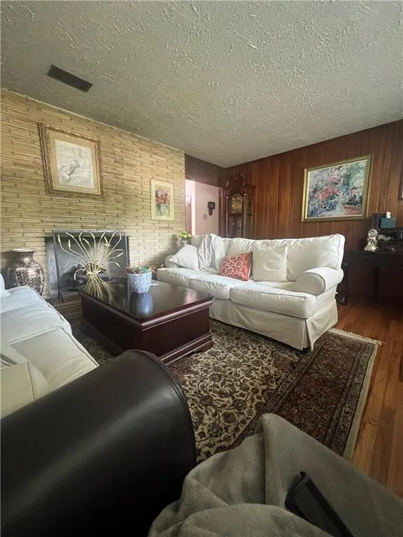 506 5th Avenue Brunswick, GA 31520