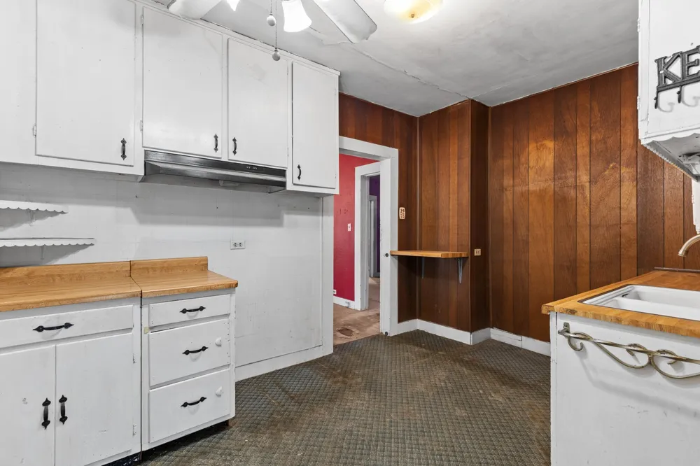 605 S Main West, TX 76691