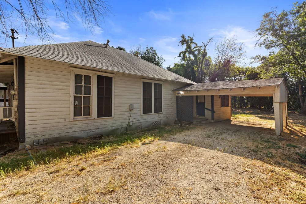 605 S Main West, TX 76691