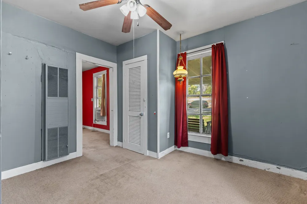 605 S Main West, TX 76691