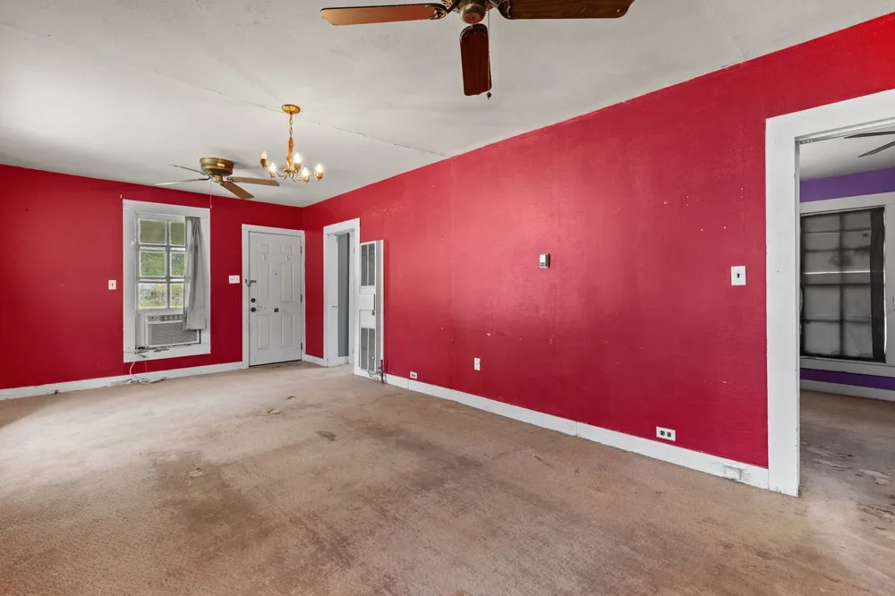 605 S Main West, TX 76691