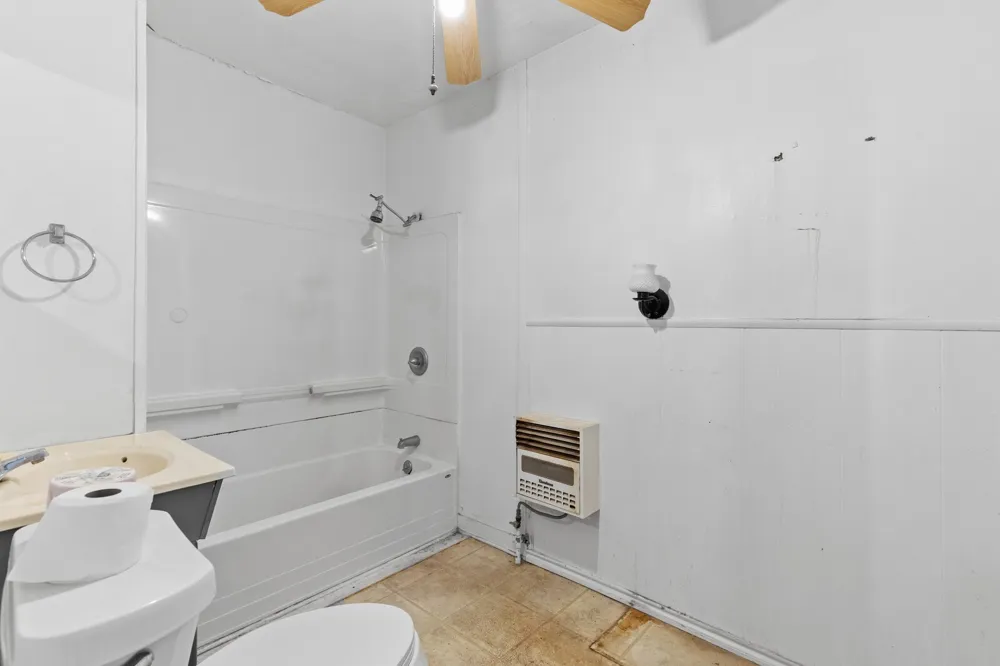 605 S Main West, TX 76691