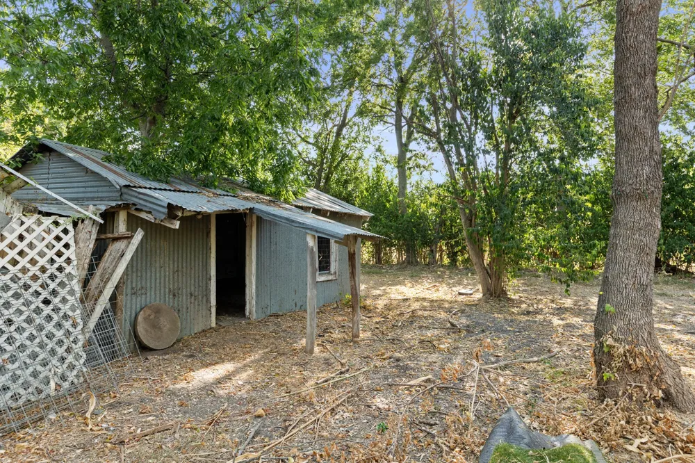 605 S Main West, TX 76691