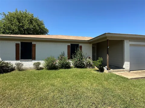 1306 Berry Drive