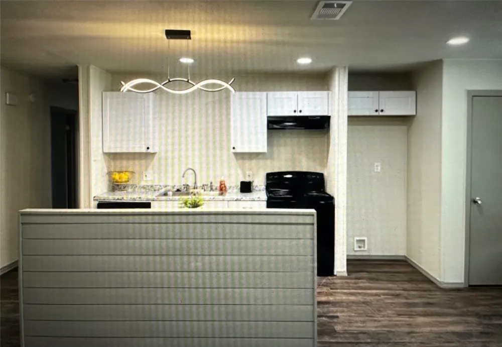 1306 Berry Drive Cleburne, TX 76033