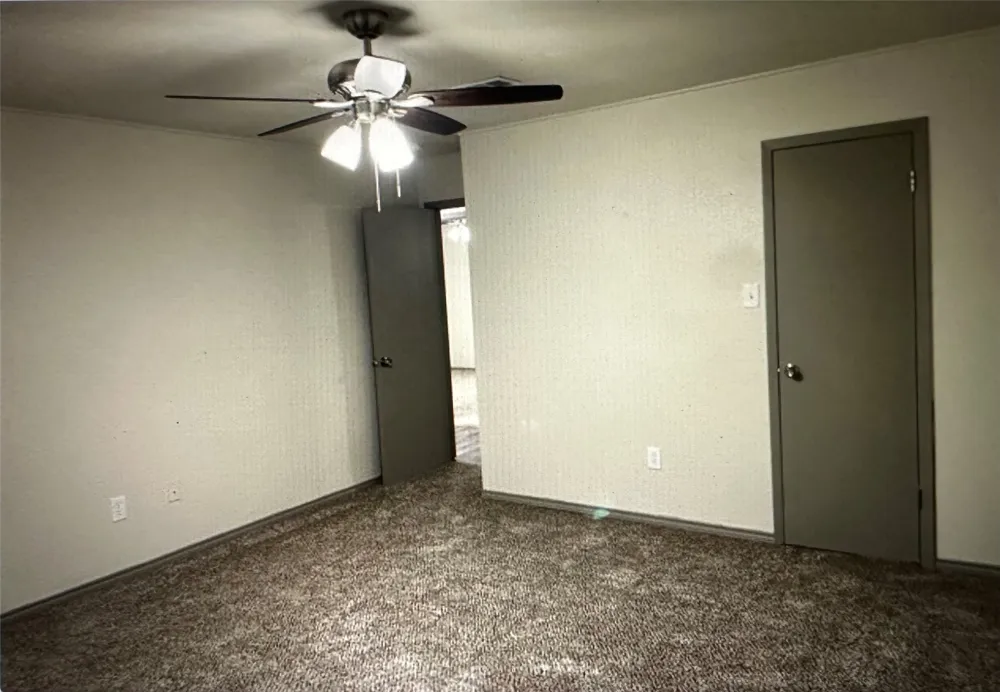1306 Berry Drive Cleburne, TX 76033