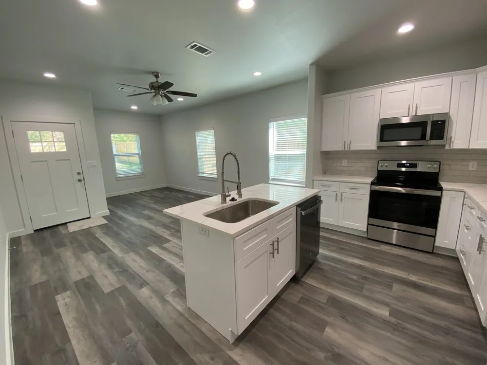 505 W Walker Street #101 Denison, TX 75020