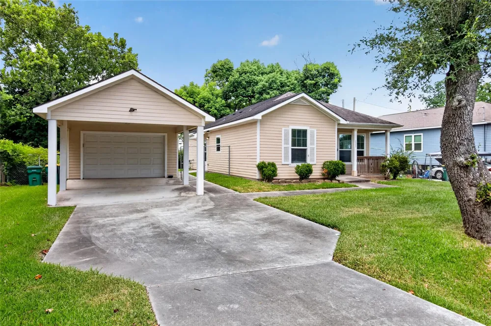 233 Beatrice Street La Marque, TX 77568