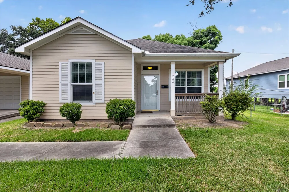 233 Beatrice Street La Marque, TX 77568