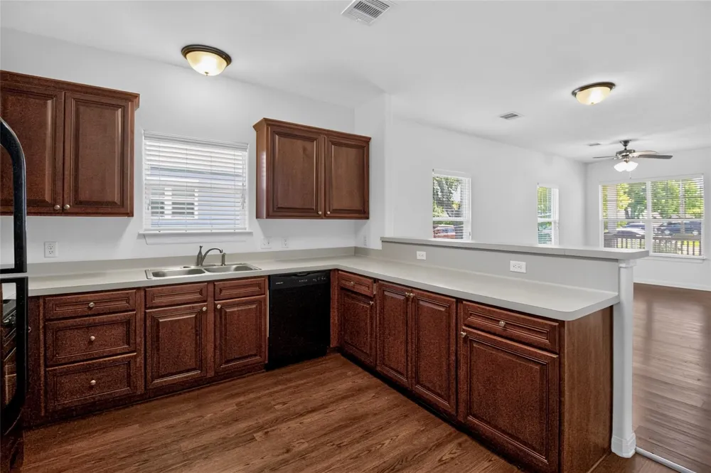 233 Beatrice Street La Marque, TX 77568
