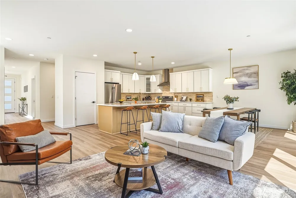 3626 191st Place SW #B Lynnwood, WA 98036