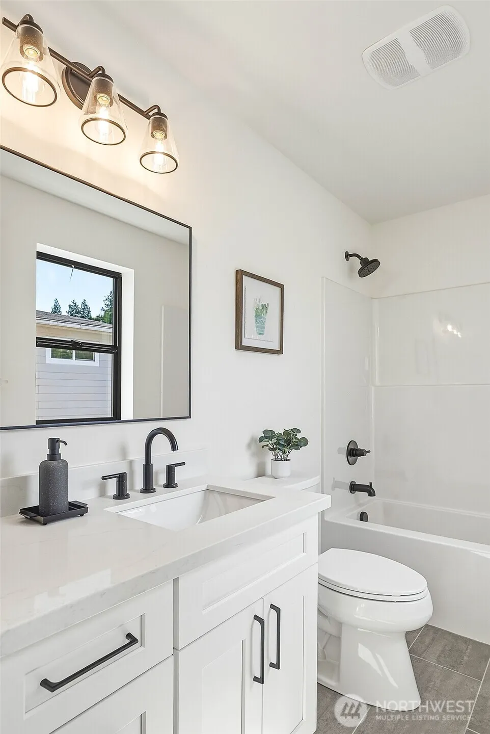 3626 191st Place SW #B Lynnwood, WA 98036