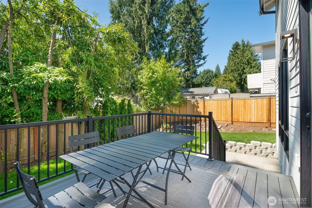3626 191st Place SW #B Lynnwood, WA 98036