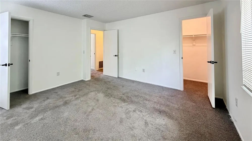 5515 DECATUR STREET Orlando, FL 32807