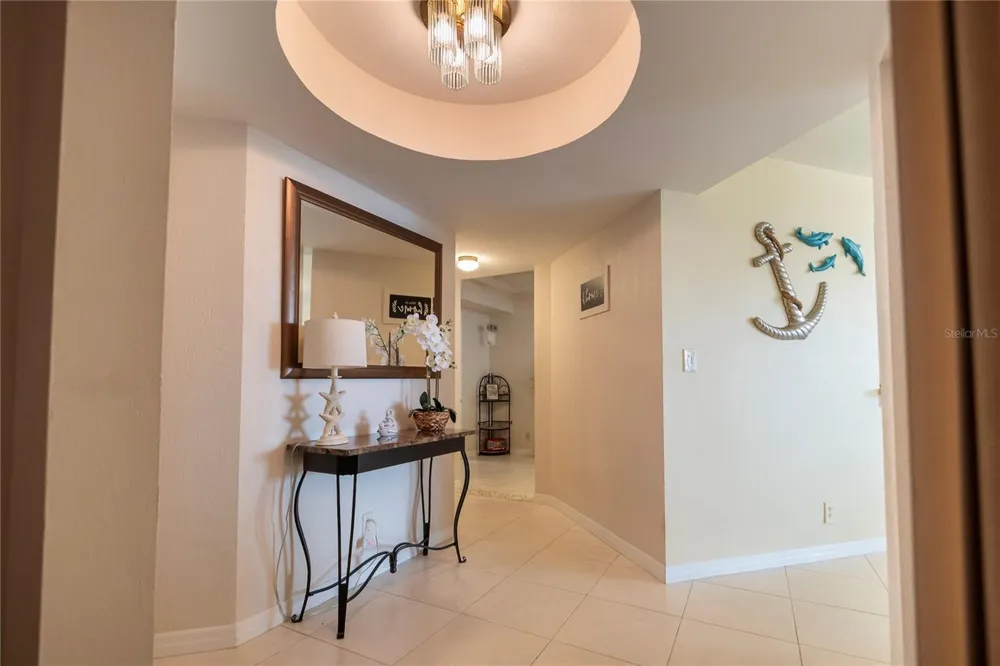5277 ISLA KEY BOULEVARD S #124 St Petersburg, FL 33715