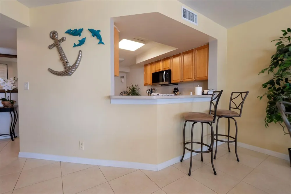 5277 ISLA KEY BOULEVARD S #124 St Petersburg, FL 33715