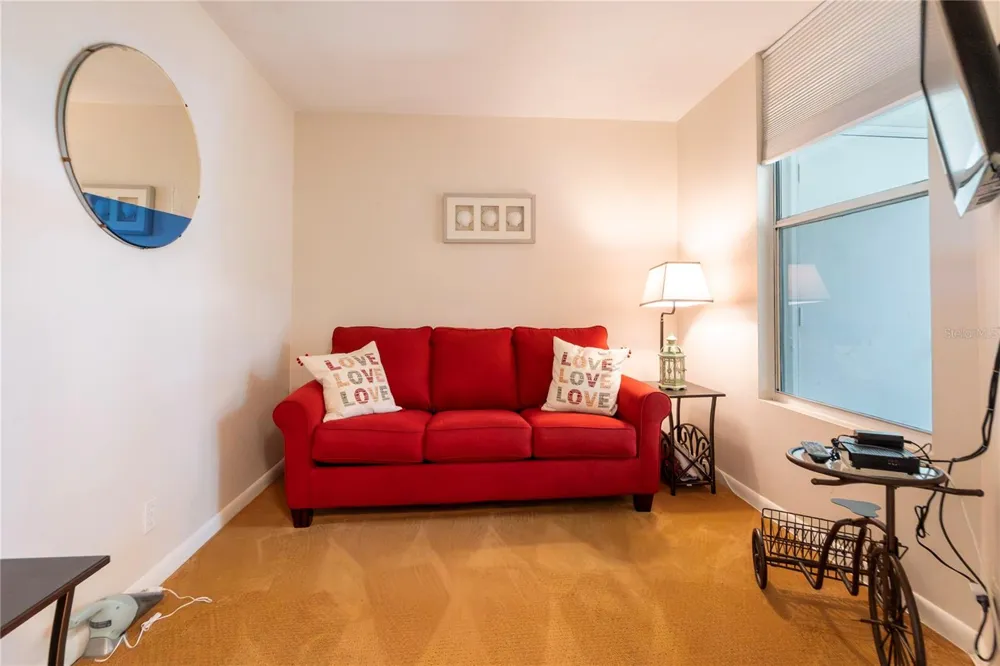 5277 ISLA KEY BOULEVARD S #124 St Petersburg, FL 33715