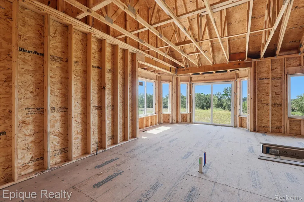 455 Cornerstone Drive Oxford Charter Township, MI 48371