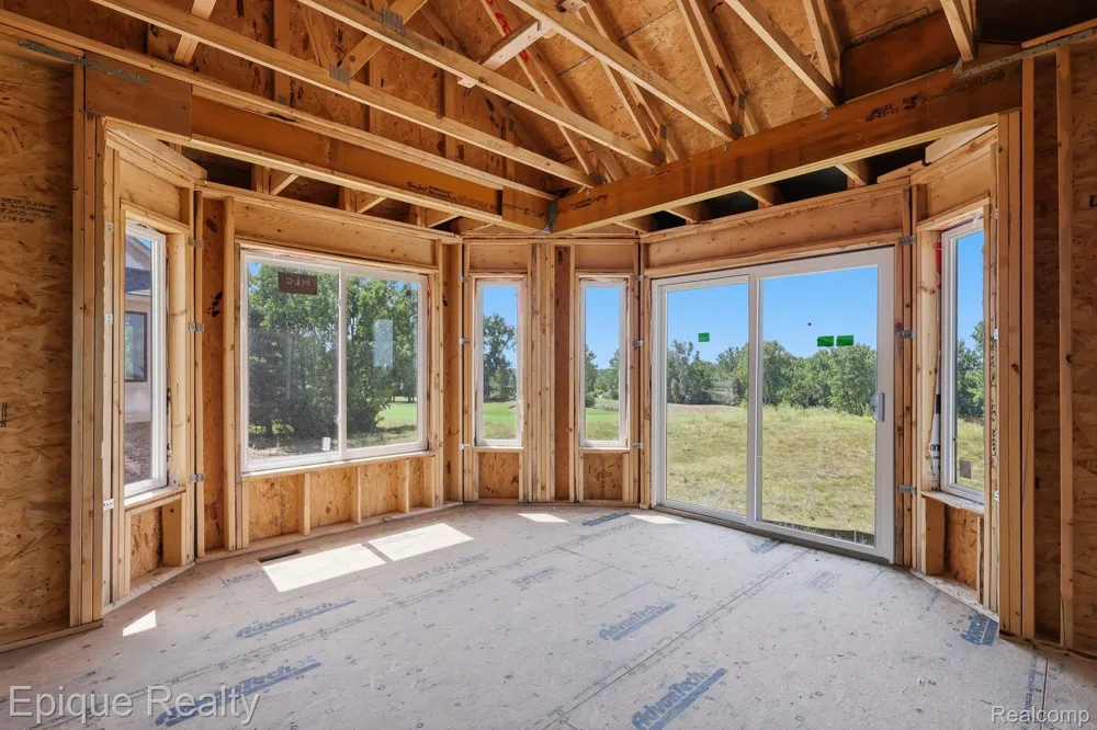 455 Cornerstone Drive Oxford Charter Township, MI 48371