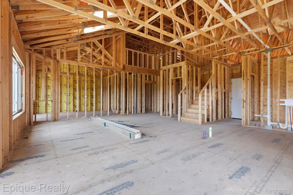 455 Cornerstone Drive Oxford Charter Township, MI 48371