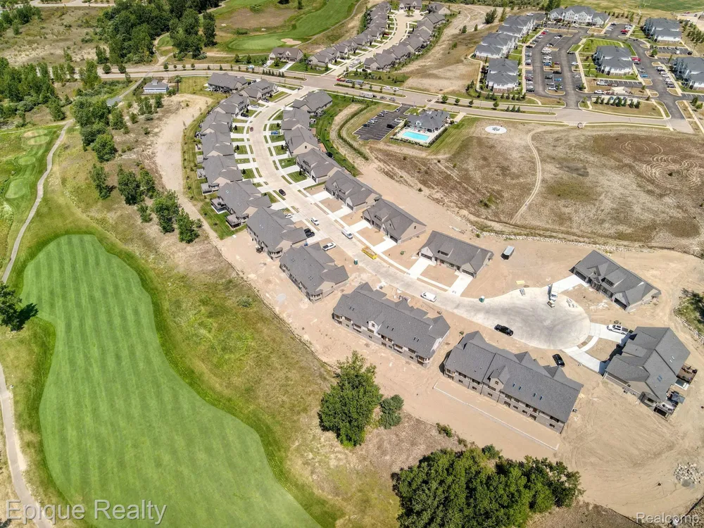 455 Cornerstone Drive Oxford Charter Township, MI 48371