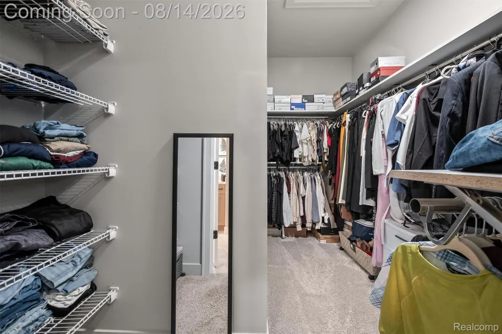 53908 Lawson Creek Drive Shelby Charter Township, MI 48316