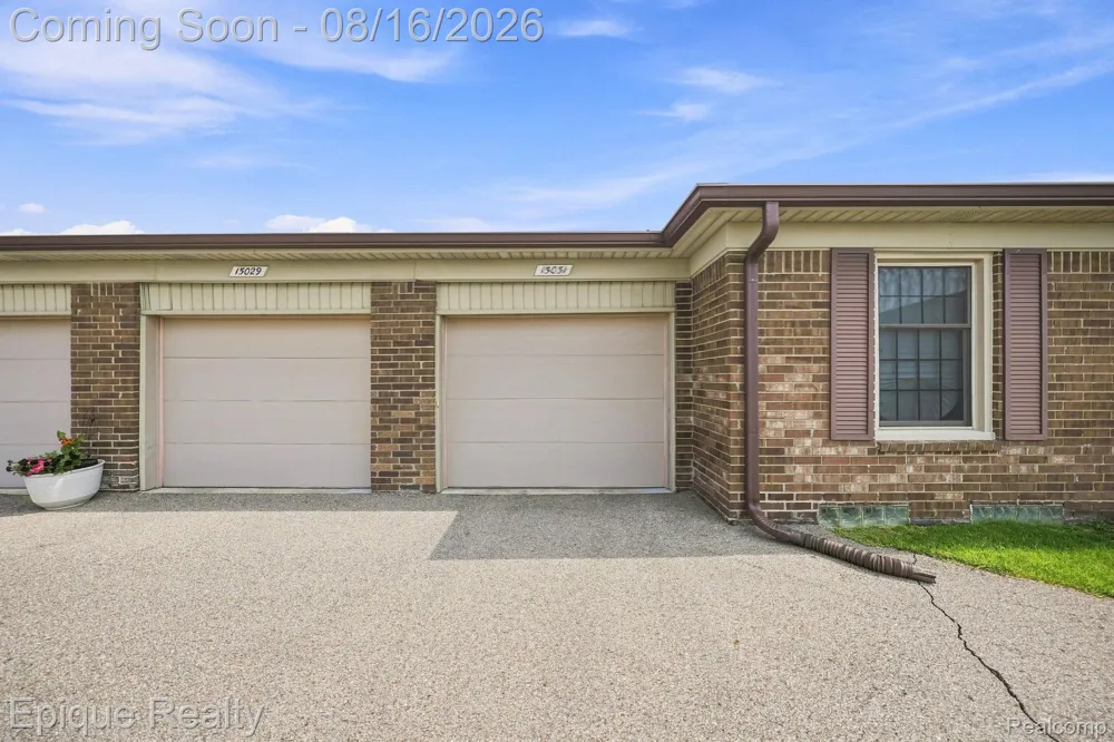 15031 Pilgrim Court Shelby Charter Township, MI 48315