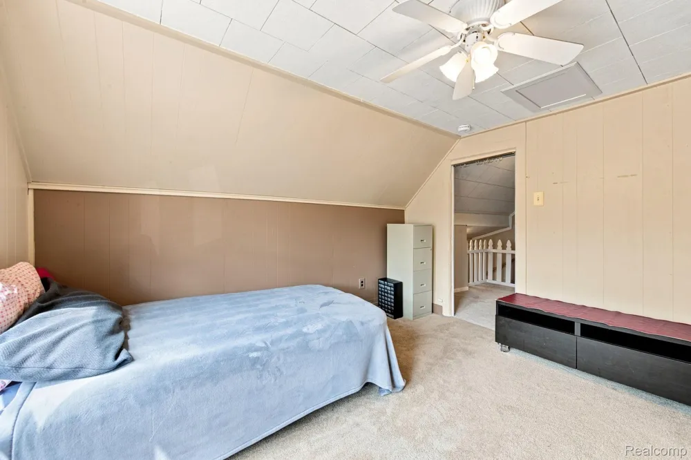 79 Dennison Street Oxford Village, MI 48371