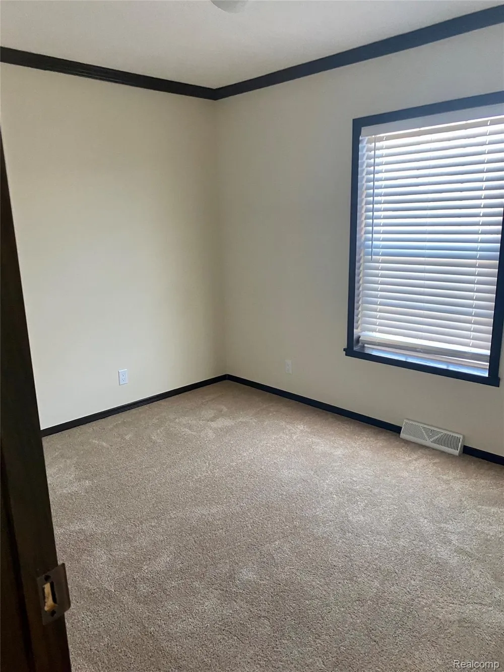 52543 Potomac Court Chesterfield Township, MI 48051