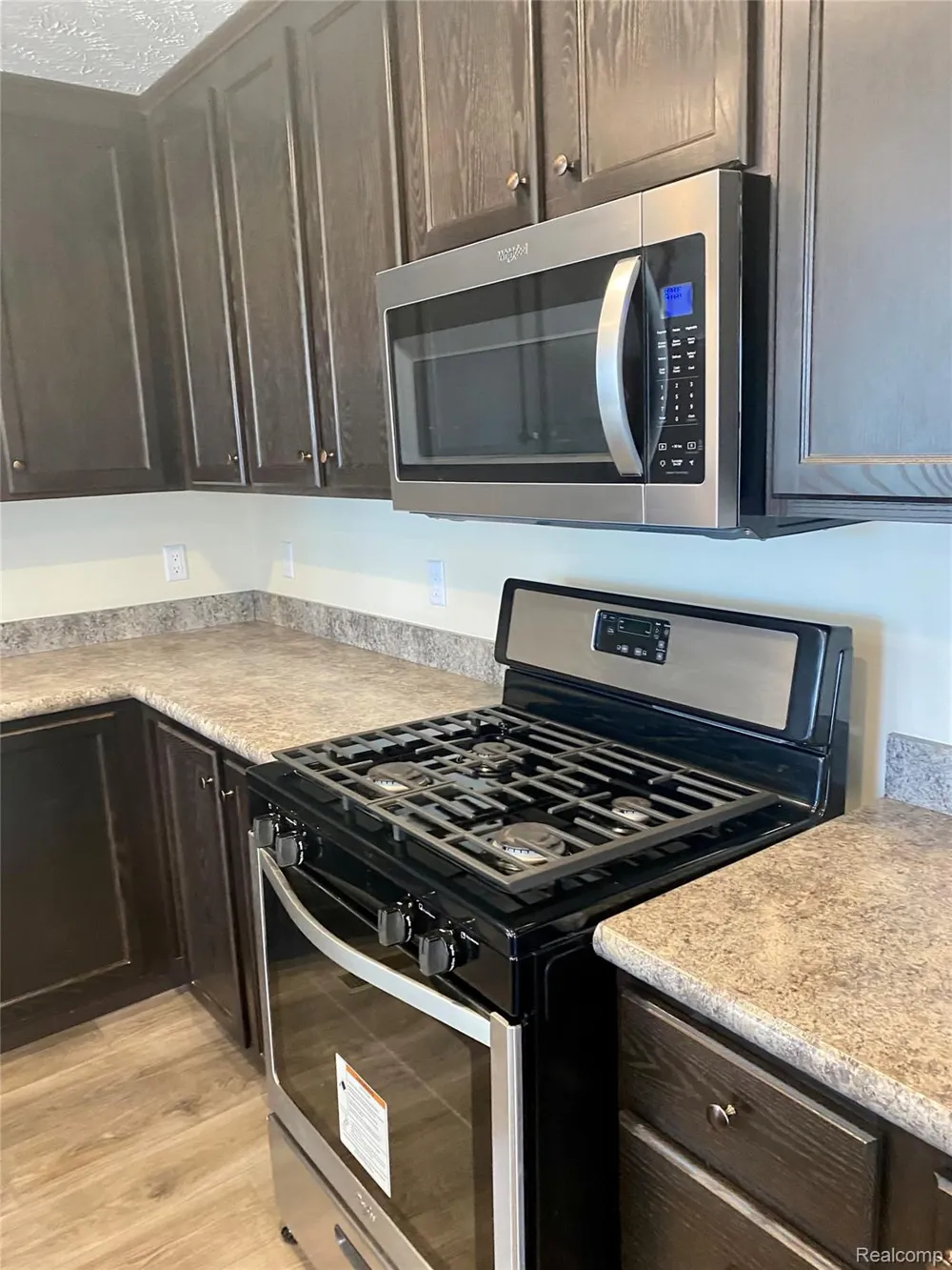 52543 Potomac Court Chesterfield Township, MI 48051