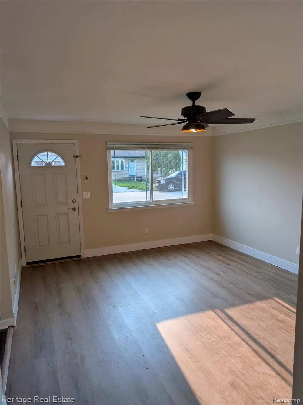 30760 Palmer Boulevard Madison Heights City, MI 48071