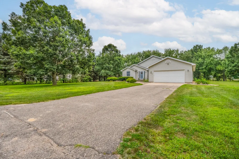 5324 Becht Road Coloma Charter Township, MI 49038