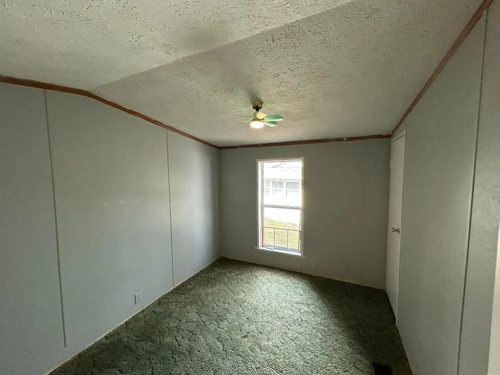 4483 Ilium Lane Walker City, MI 49534