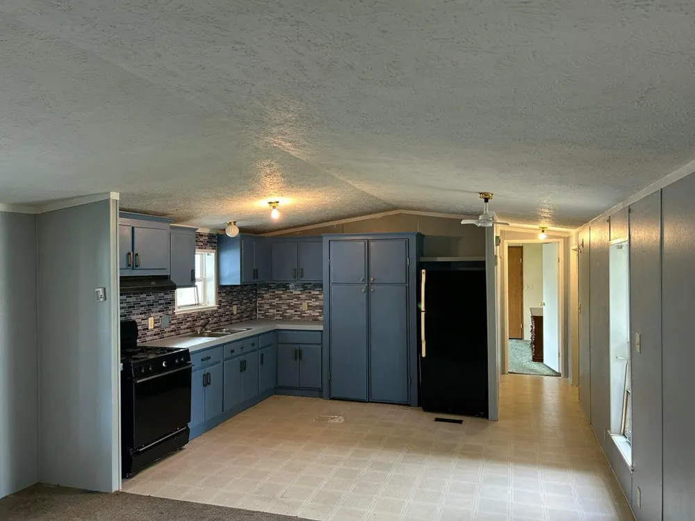 4483 Ilium Lane Walker City, MI 49534