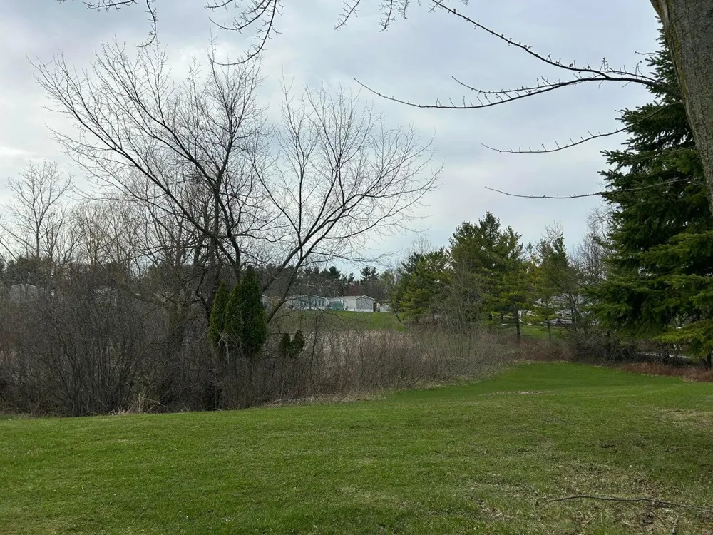 4483 Ilium Lane Walker City, MI 49534