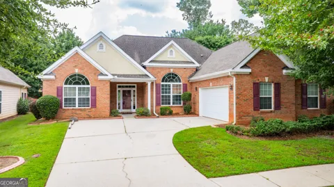 8004 Larksview DR