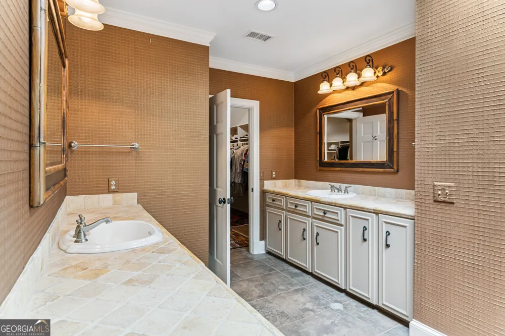 423 Mimosa DR St. Simons, GA 31522
