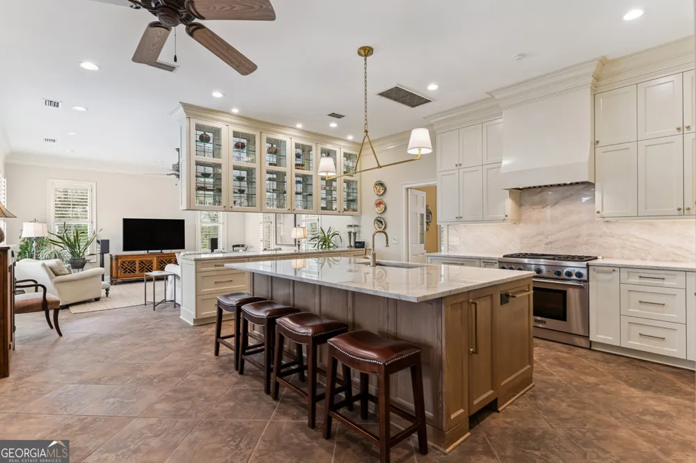 423 Mimosa DR St. Simons, GA 31522