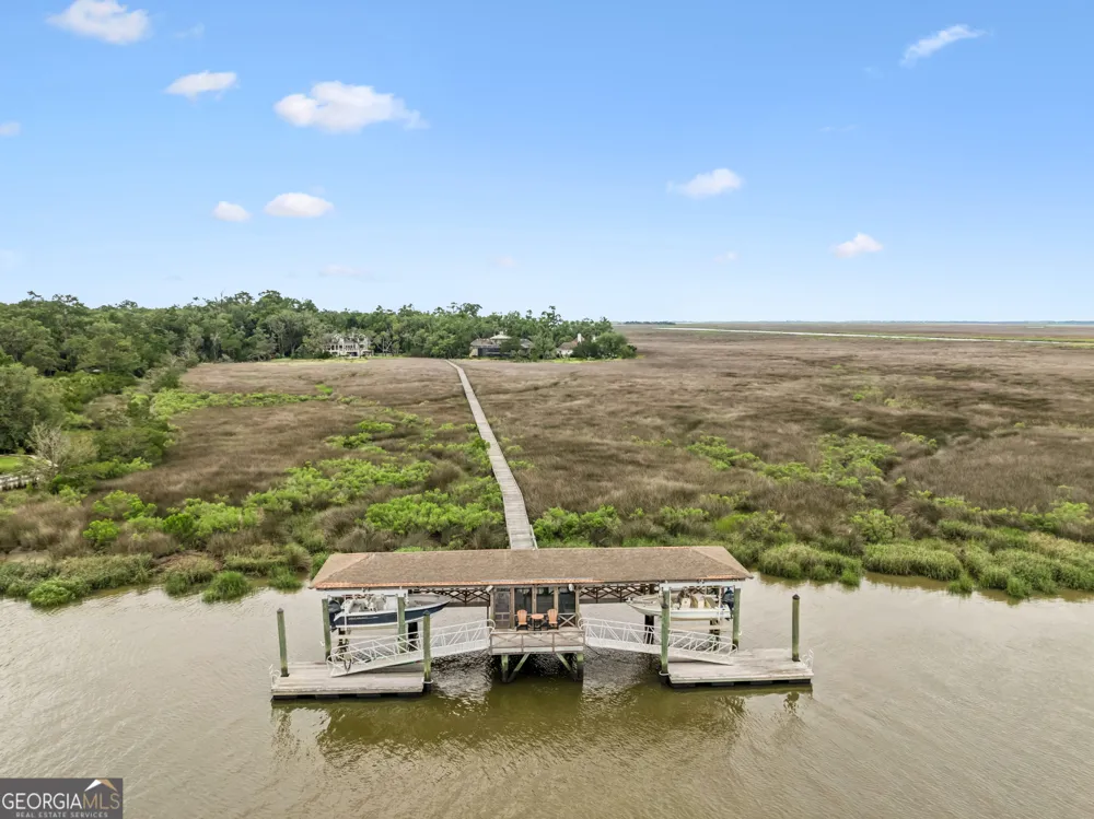 423 Mimosa DR St. Simons, GA 31522