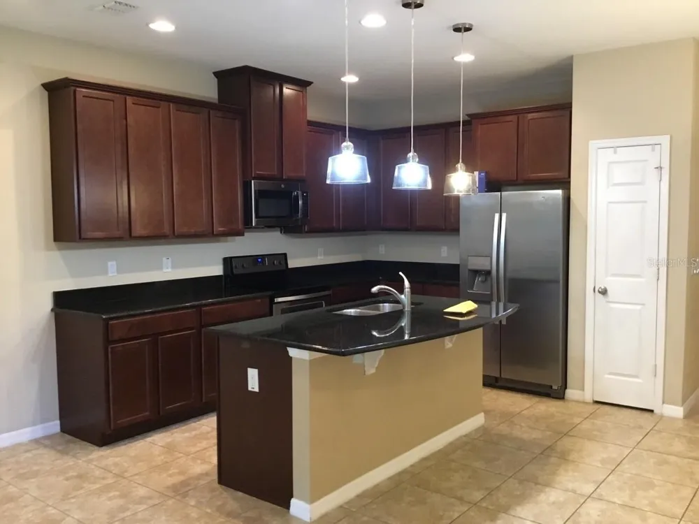 185 MITCHELL CREEK WAY Oviedo, FL 32765