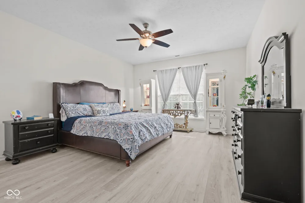 5976 Chazimal Street Plainfield, IN 46168