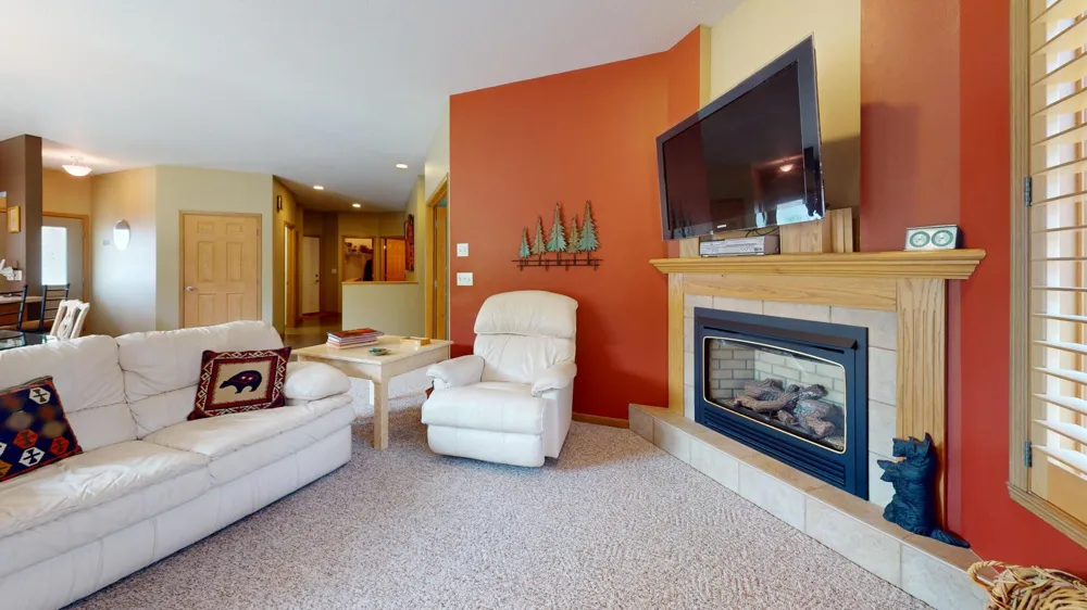 1832 Nodaway Drive Detroit Lakes, MN 56501