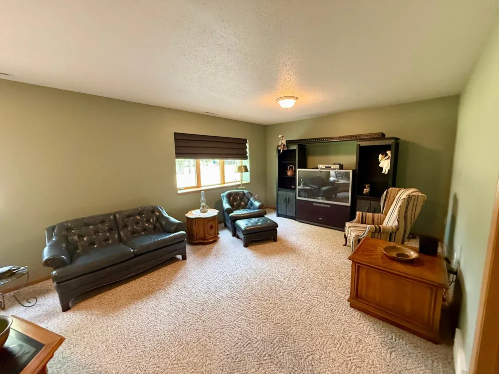 1832 Nodaway Drive Detroit Lakes, MN 56501