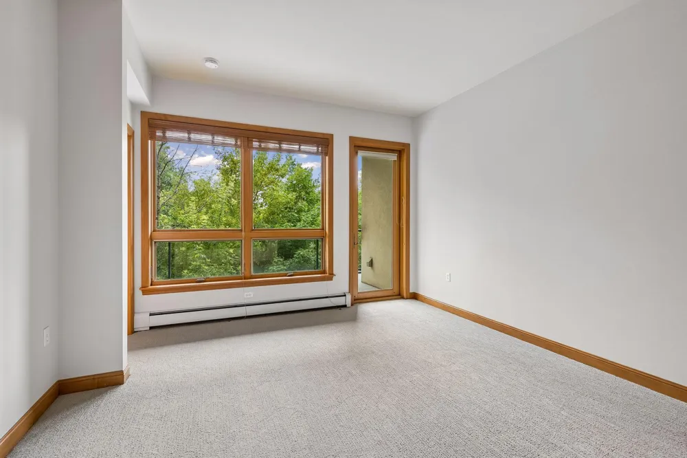 4201 Sunset Drive #N321 Spring Park, MN 55384