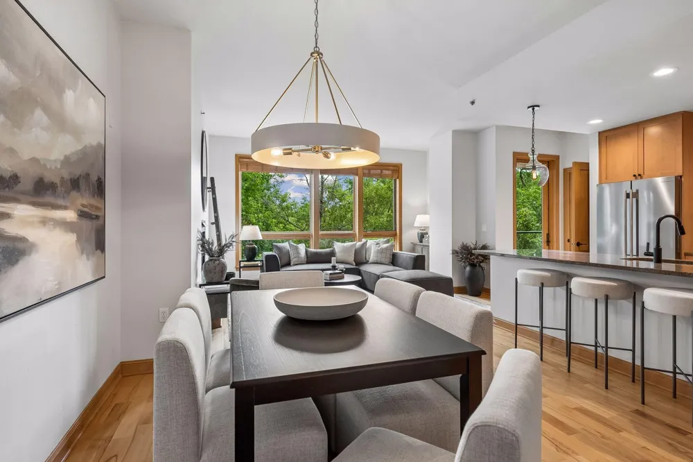 4201 Sunset Drive #N321 Spring Park, MN 55384