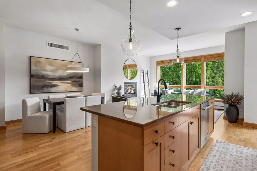 4201 Sunset Drive #N321 Spring Park, MN 55384