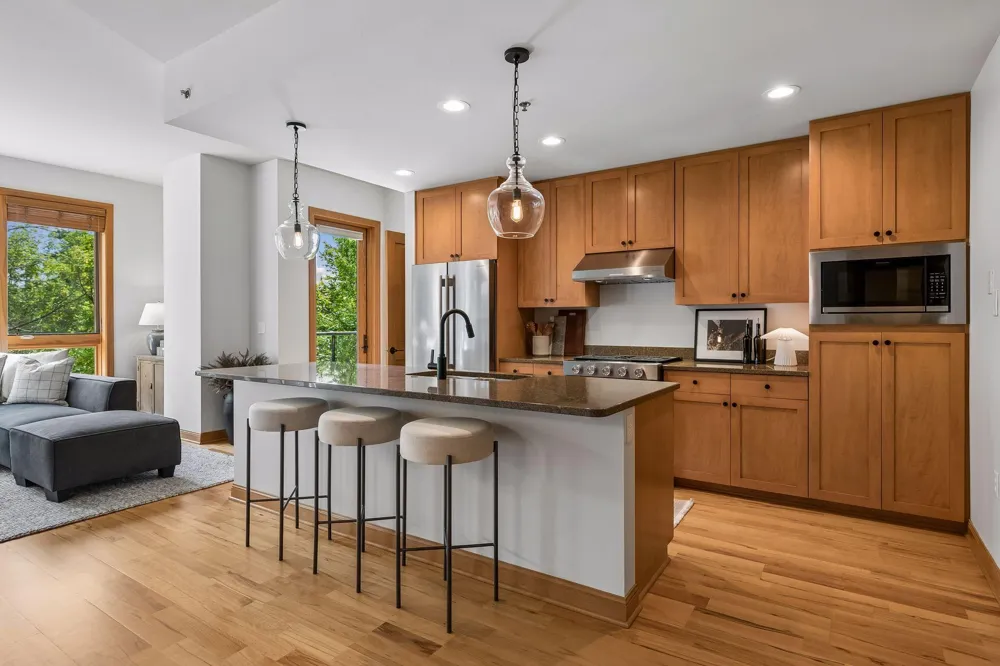 4201 Sunset Drive #N321 Spring Park, MN 55384