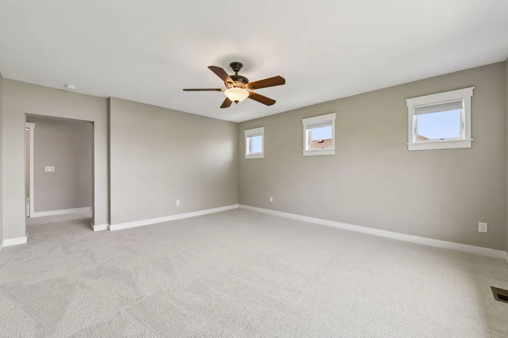 2444 Woods Drive Victoria, MN 55386